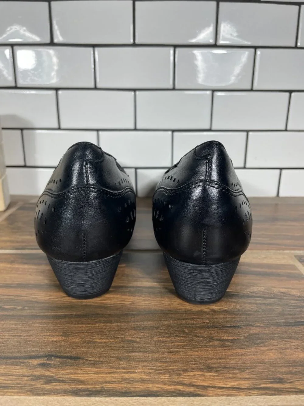 Rockport Cobb Hill Judson Perf Shoes Womens 8.5 Wide Black Leather Pumps Heels